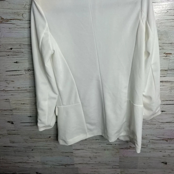 BOOHOO white Blazer - Size 6 - Picture 8 of 9